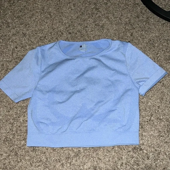Light blue SHEIN workout top size L never worn - Picture 1 of 2